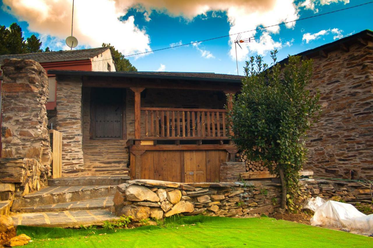 Casa Rural Bierzo Encantado Valle de Finolledo Esterno foto
